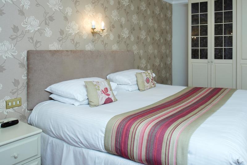 Consort Hotel ロザーハム エクステリア 写真